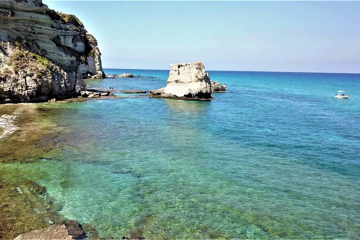 Tropea & Capo Vaticano Boat Tour with Snorkeling. Up to 12 Guests