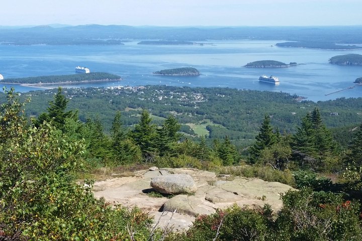 Narrated Bus Tour of Bar Harbor and Acadia National Park