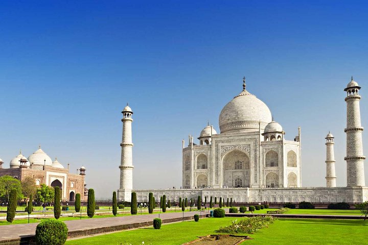 Private Sunrise Taj Mahal Tour from Delhi