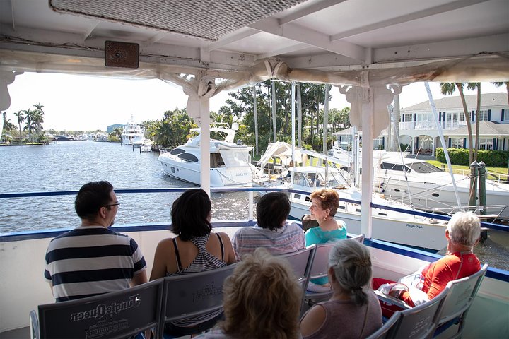 Jungle Queen Riverboat 90-Minute Narrated Sightseeing Cruise in Fort Lauderdale