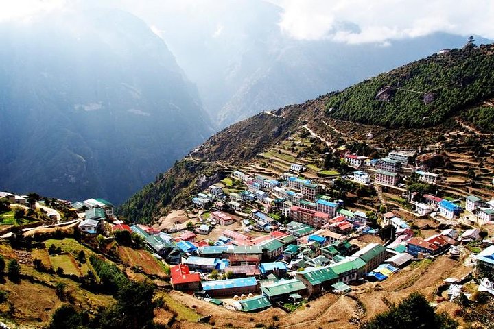 Experience of Everest Base Camp Trek with 5 star accommodation in Kathmandu