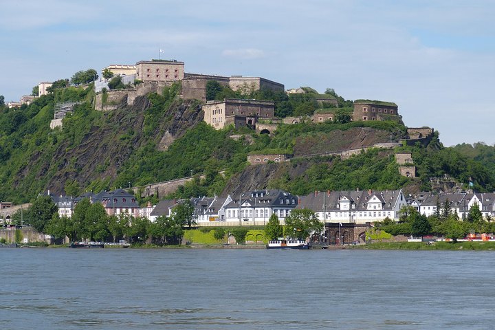 Koblenz: Ehrenbreitstein Fortress & Scenic Cable Car Experience