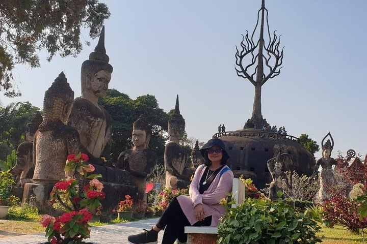 Private Tour: Vientiane City Tour Full Day with Buddha Park