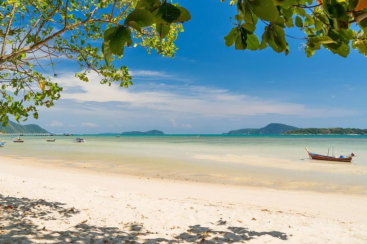 Phuket City Tour with Wat Chalong, Big Buddha & Famous Viewpoints