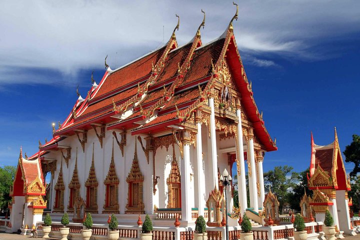 Phuket City Tour with Wat Chalong, Big Buddha & Famous Viewpoints