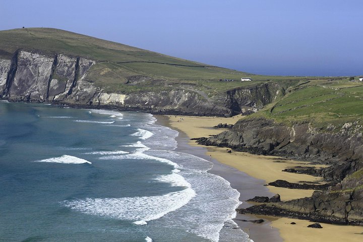 Full-Day Tour of the Dingle Peninsula, Slea Head, and Inch Beach