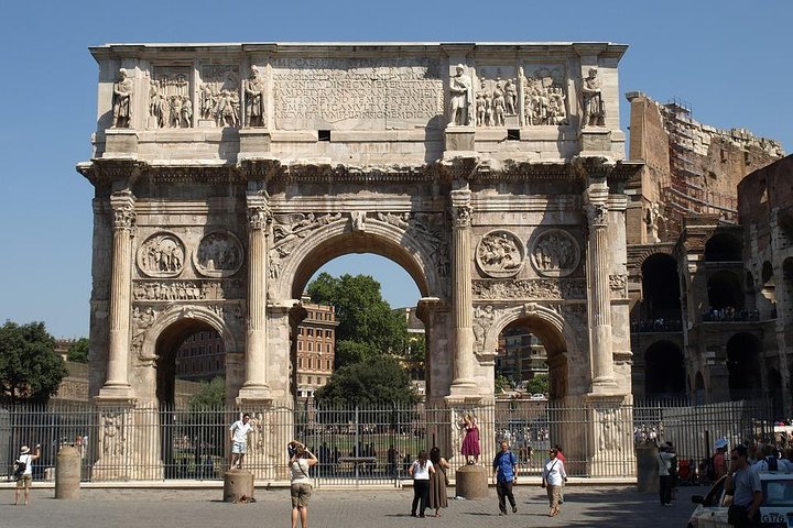 Rome Small-Group Shared Tour from Civitavecchia: 8 People Max