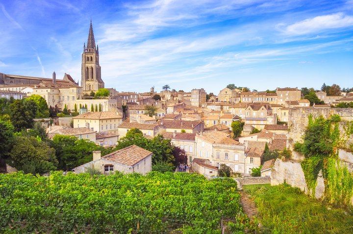 Saint Emilion Day Trip with Sightseeing Tour & Wine Tastings from Bordeaux