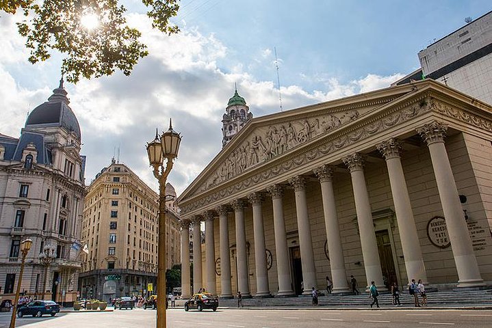 Buenos Aires Small-Group City Tour