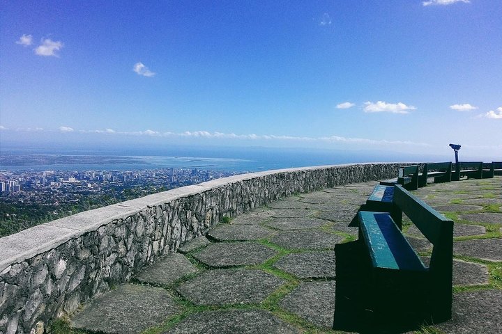 Private Cebu & Lapu-Lapu City Tour with Uphill Spots & Lunch at House of Lechon