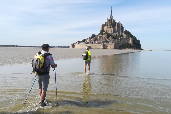 Mont-Saint-Michel bay walk