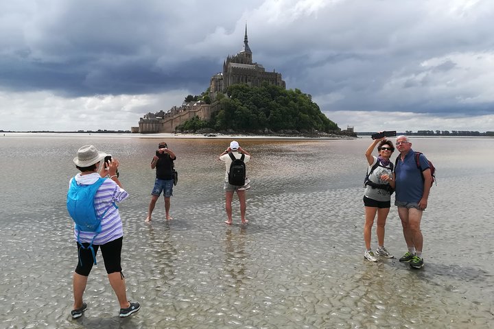 Mont-Saint-Michel bay walk