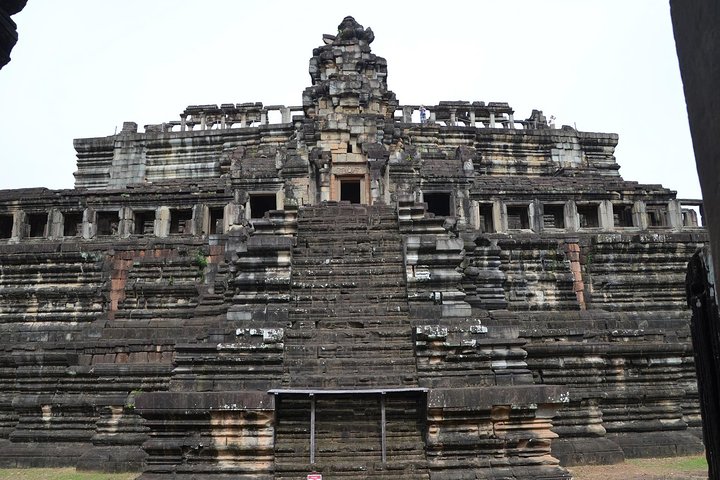 2-Day Angkor Wat, Small, Big Circuit & Banteay Srei Private Tour