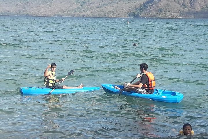 Laguna de Apoyo Day pass plus Masaya Volcano