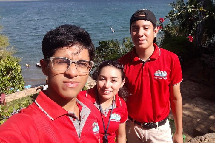 Laguna de Apoyo Day pass plus Masaya Volcano