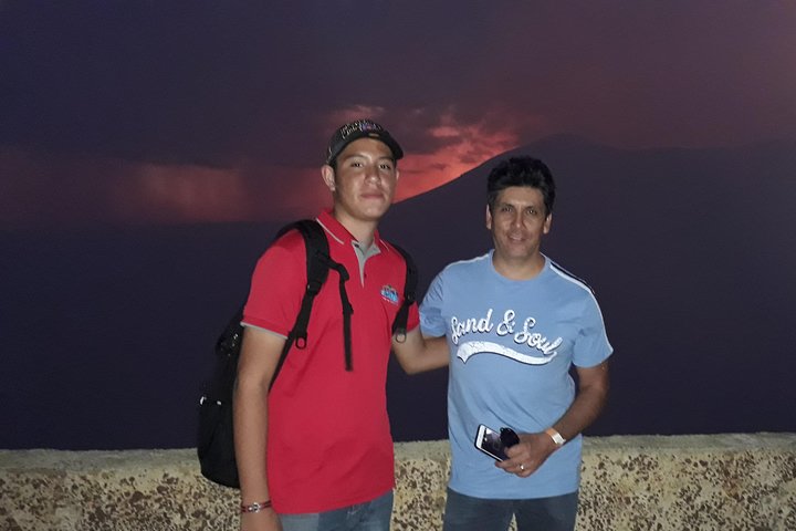 Laguna de Apoyo Day pass plus Masaya Volcano