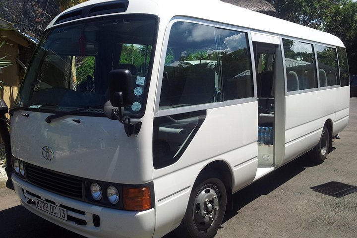 Tianjin Private Round-Trip Transfer to Huangyaguan Great Wall