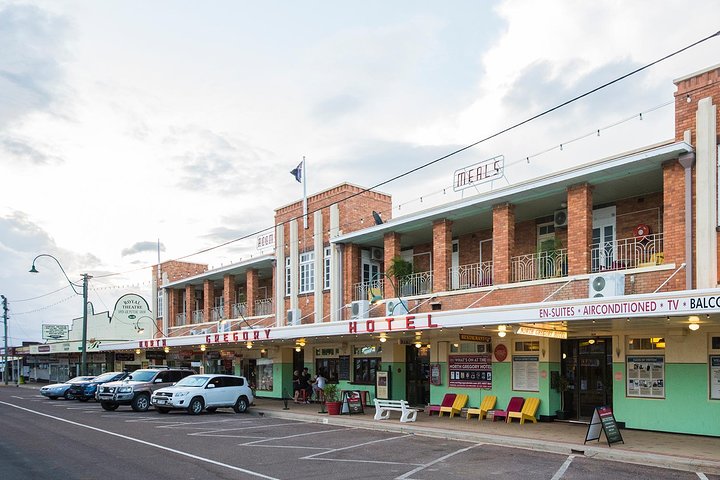 Full Day Winton Discovery Day Tour from Longreach