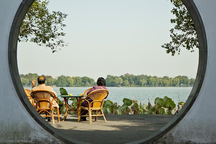 Half-Day Flexible Private Hangzhou Highlight Tour