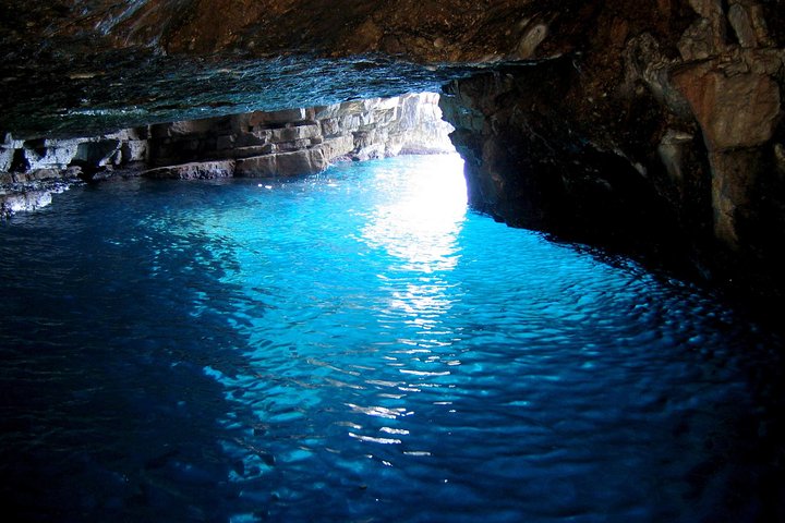 Small Group Blue Cave and Sunj Beach Boat Tour from Dubrovnik