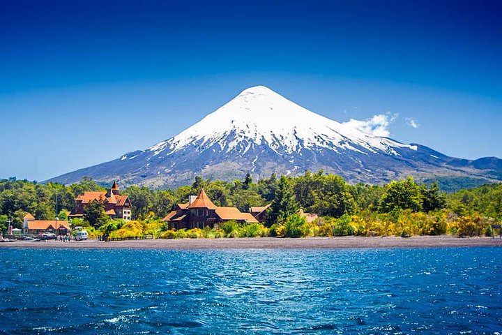 Puerto Varas: Full Day - Peulla navigation