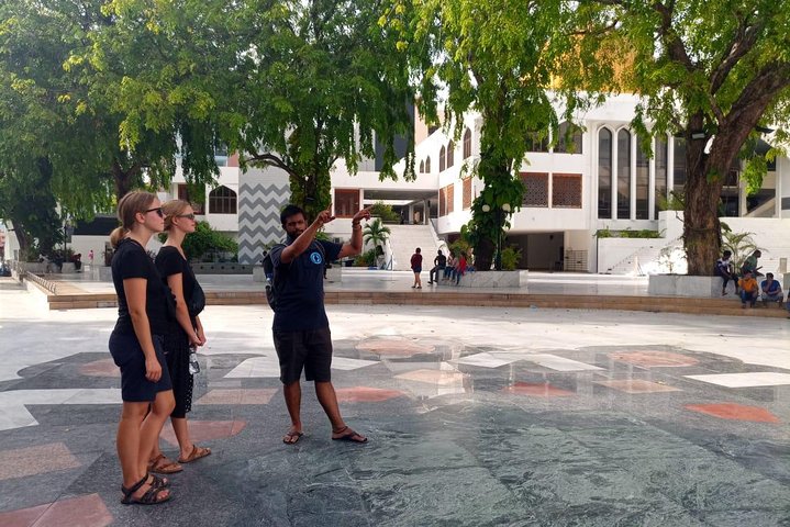 4 Hour Highlights of Malé Walking Tour