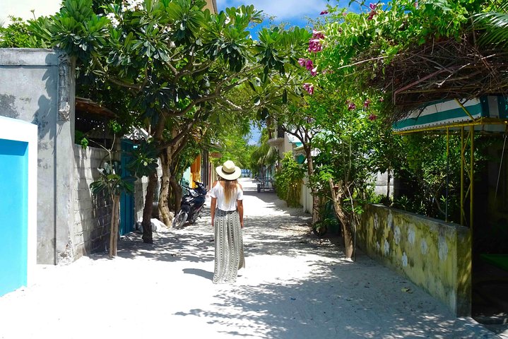 Multi-Day Maldives Island Hopping Tour