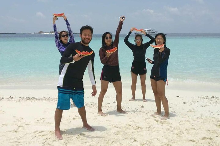 Multi-Day Maldives Island Hopping Tour