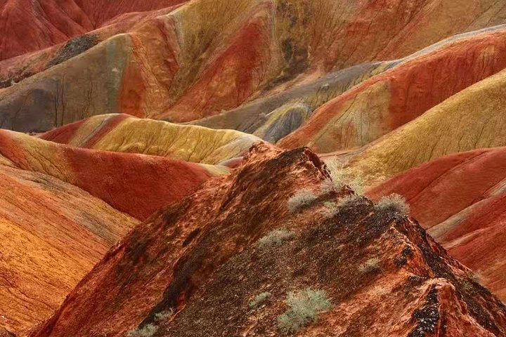 Private Hiking Tour: Binggou Danxia and Zhangye Danxia Geopark from Zhangye