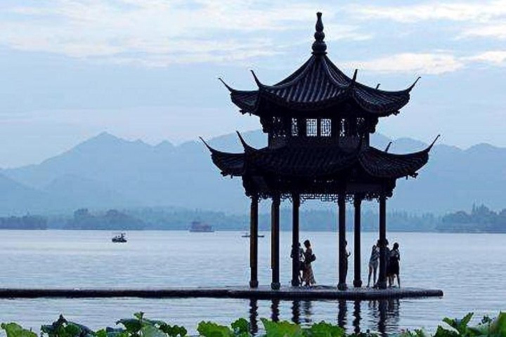 4-Hour Hangzhou City Private Customized Tour with Options