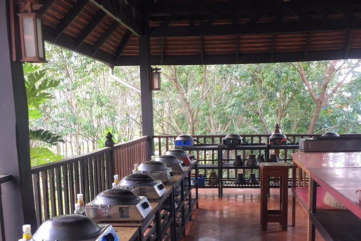 Lanta Thai Cookery School