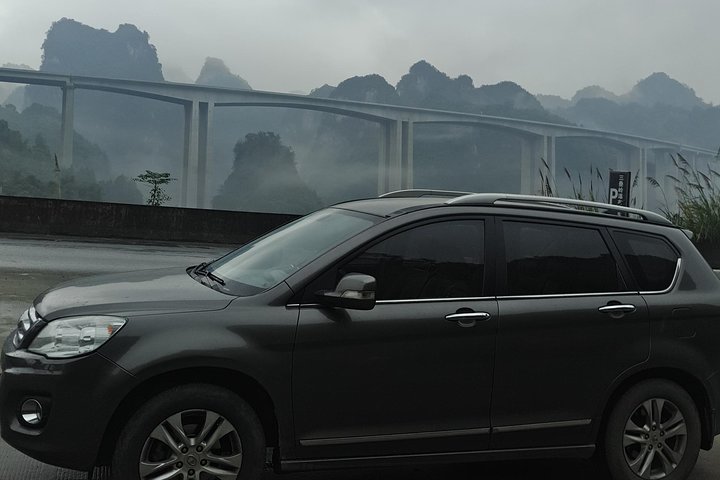 Shangri-La Diqing Airport(DIG) to Shangri-La Hotel