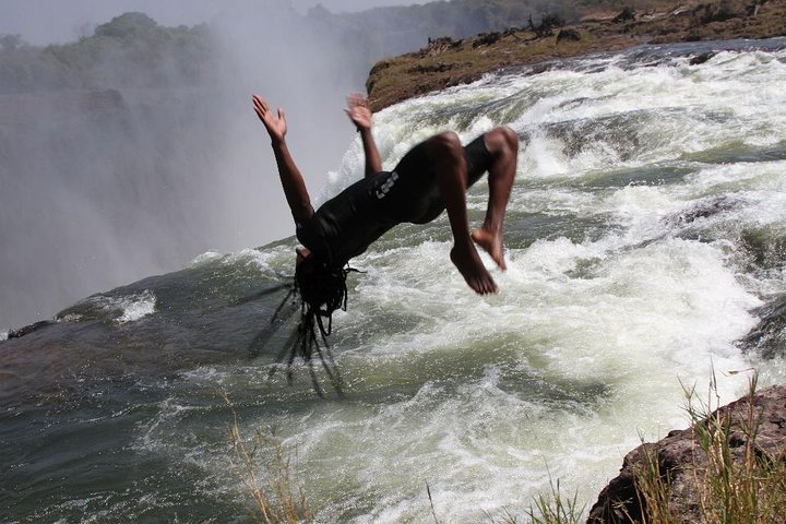 Devil's pool Livingstone Island Tour