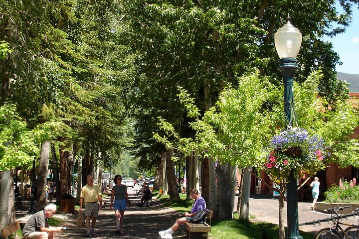 Aspen's Past to Present Historic Tour