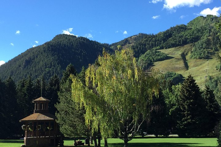 Aspen's Past to Present Historic Tour