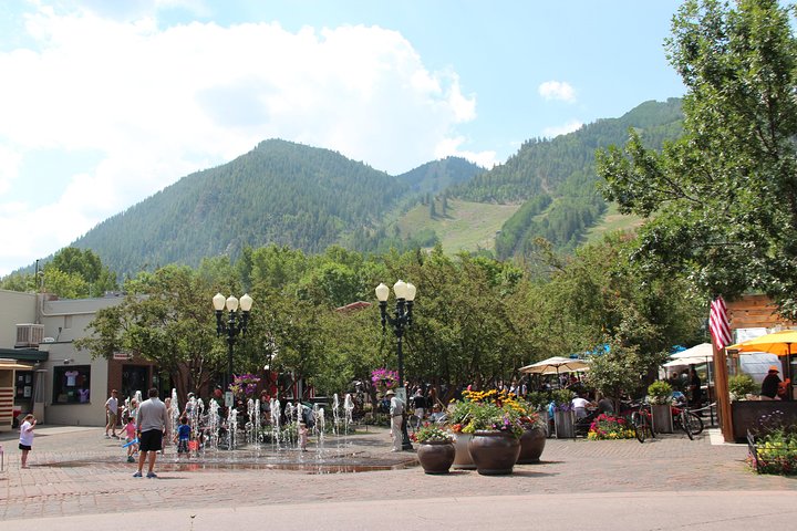 Aspen's Past to Present Historic Tour