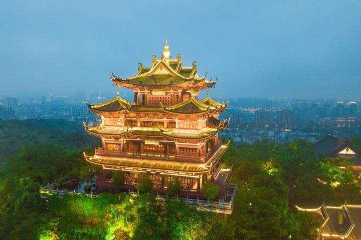 Half-Day Flexible Private Hangzhou Highlight Tour