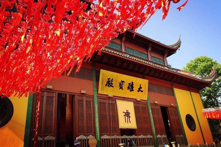 Best of Hangzhou: A Comprehensive Tour of the City's Top Sights