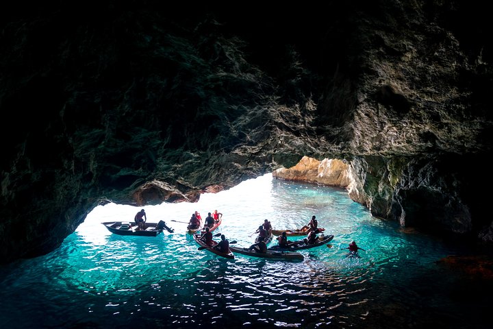Kayak & Snorkel Tour in Cerro Gordo Natural Park, La Herradura