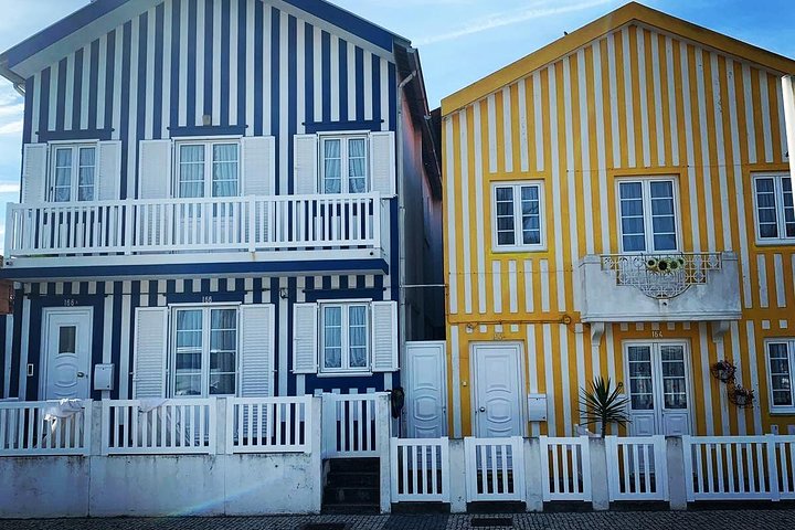 Porto to Lisbon Up to 4 Stops: Aveiro, Nazare, Fatima & Obidos