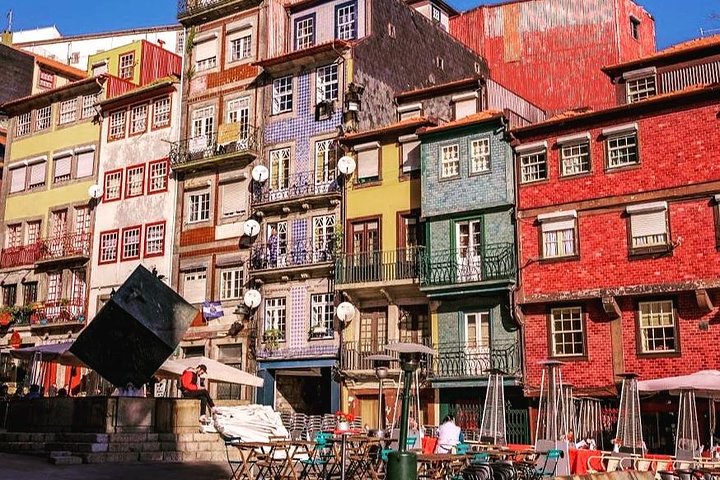 Porto to Lisbon Up to 4 Stops: Aveiro, Nazare, Fatima & Obidos