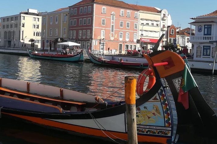 Porto to Lisbon Up to 4 Stops: Aveiro, Nazare, Fatima & Obidos