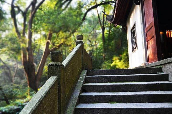 Half-Day Flexible Private Hangzhou Highlight Tour