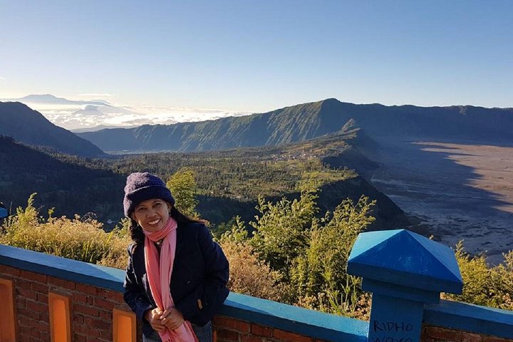 East Java Tours: 3 Days Mount Bromo & Mount Ijen Crater Tour start from Surabaya