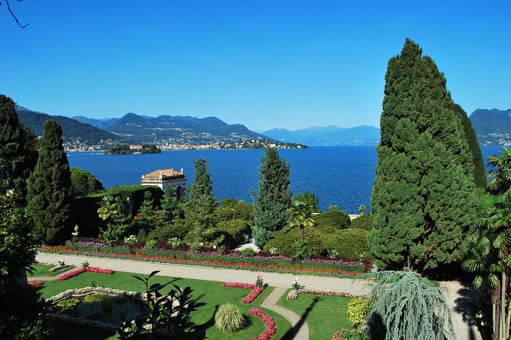 The three Borromean Islands with a private tour guide