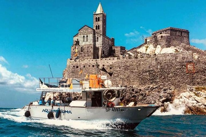 Cinque Terre Lunch boat tour