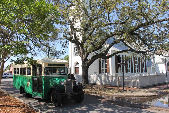 Hop-on Hop-off Tour in Pensacola