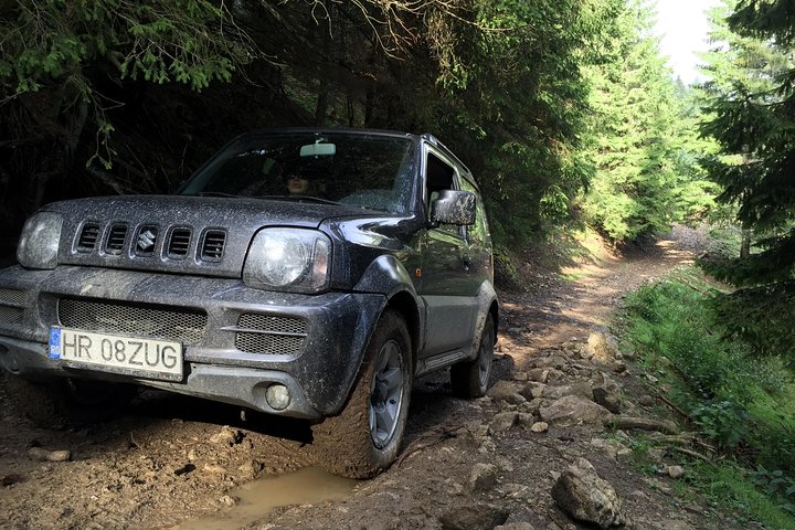 Half-Day 4x4 Tour in the Eastern Carpathians