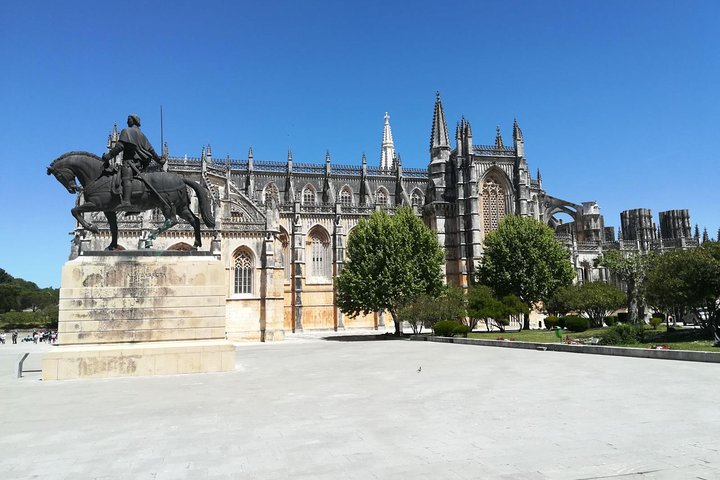 Private Tour Fátima, Batalha, Nazaré E Óbidos