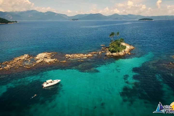 Speedboat ride - Paradise Islands - Angra dos Reis
